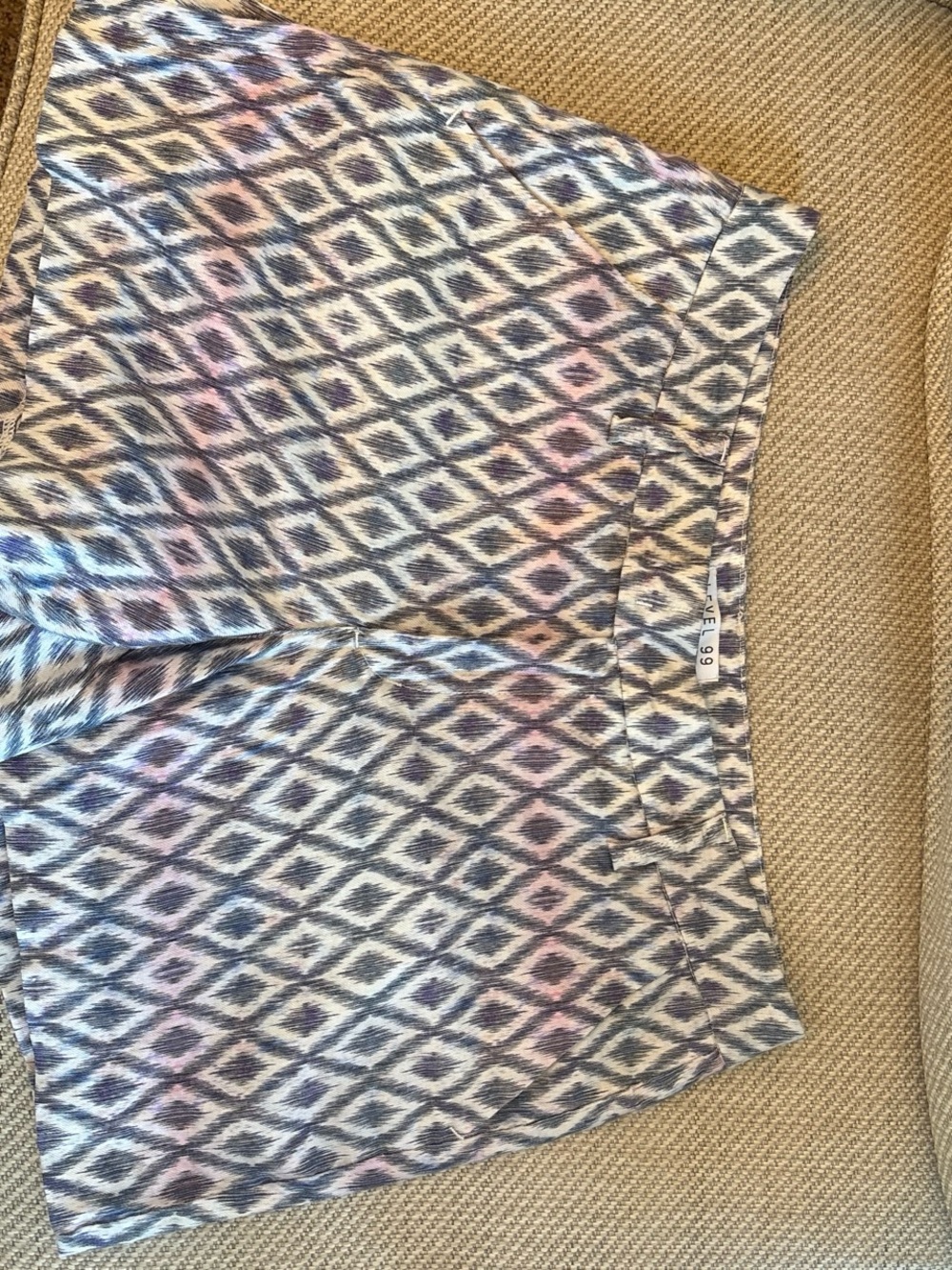 Level 99 Printed Diamond Shorts in Blue, Cream and Pink